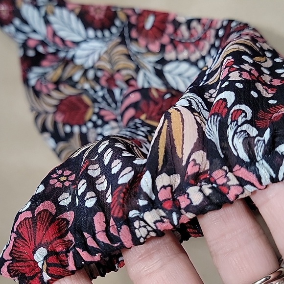 Liz Claiborne Size PS Navy Floral Blouse, Tie Waist, Faux Wrap, V Neck, NEW - Picture 12 of 13